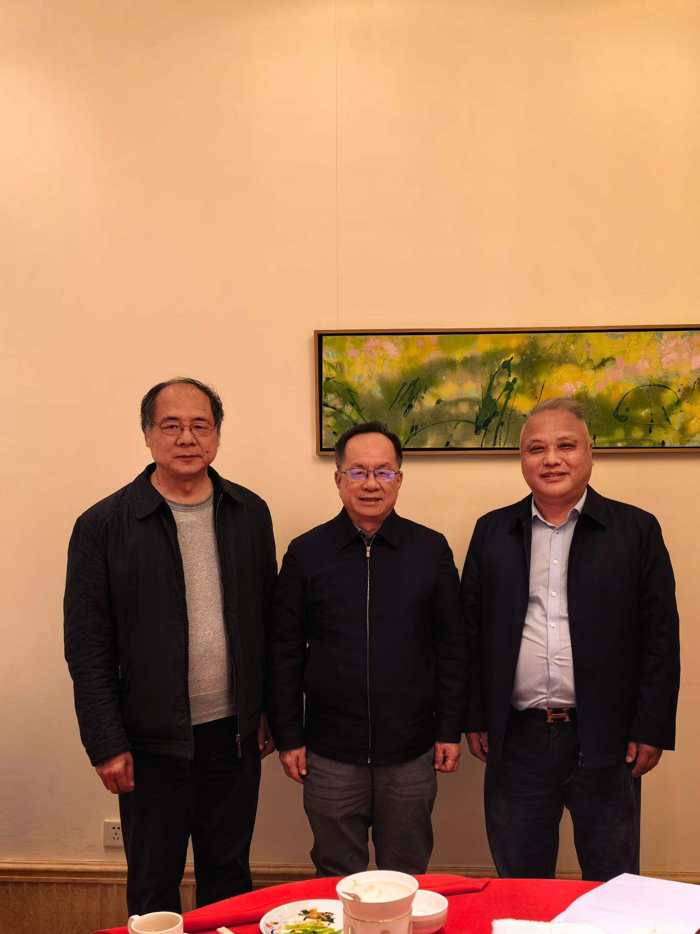 附图：人大教授.jpg